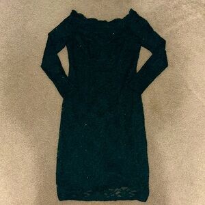 One by Eight Women’s Long Sleeve Lace Dress, Size 4, Excellent Condition!